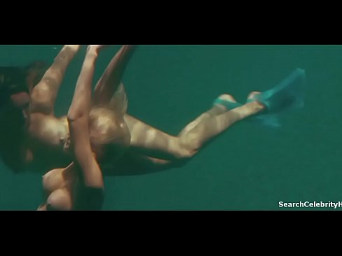 best of Lesbian clip underwater piranha