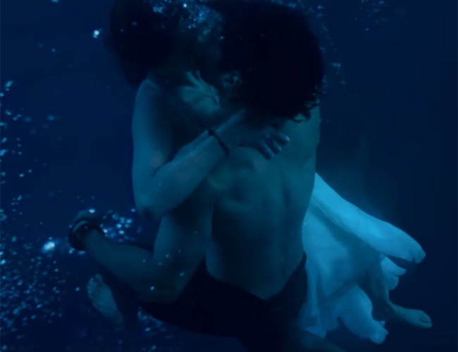 best of Underwater kissing