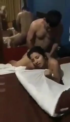 Cupcake recommendet wife fucked watching desi husband