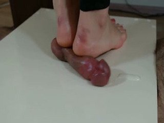 Casper reccomend cock trampling barefoot