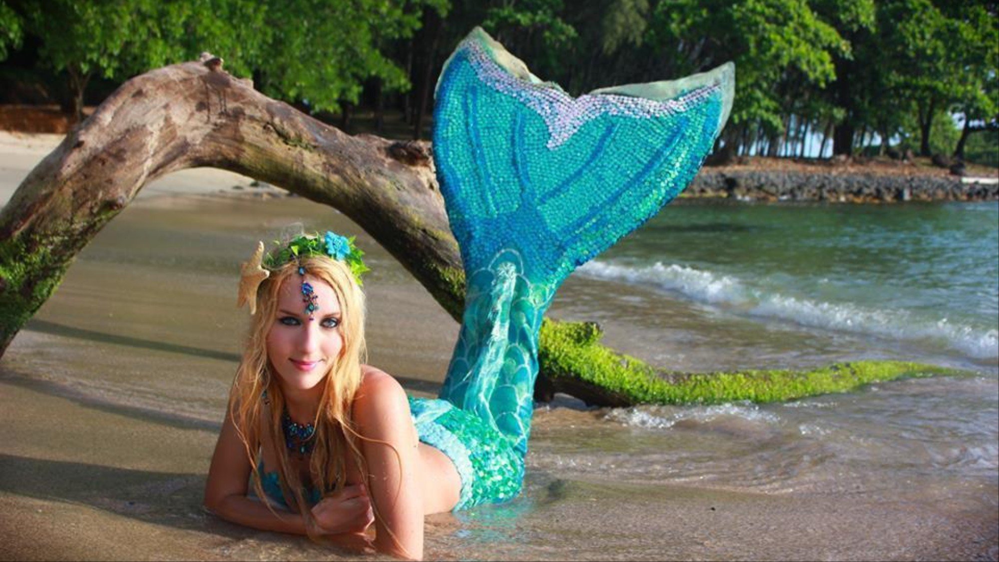 Mr. P. reccomend weekie wschee vintage film mermaid