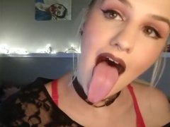 Hermes reccomend cutie long tongue girl