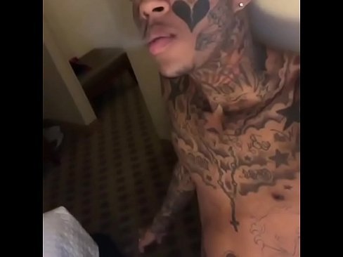 Boonk gang getting blowjob from