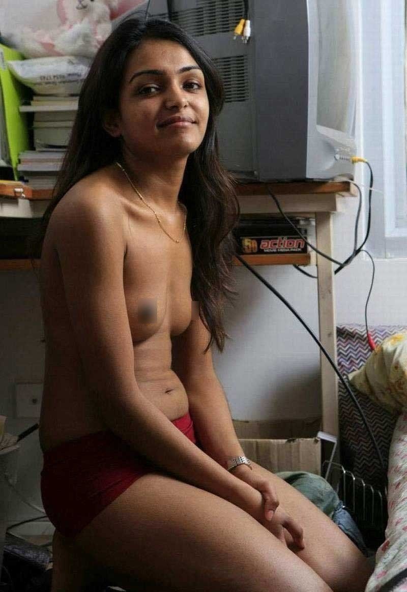 Lankan nude girls in bikini