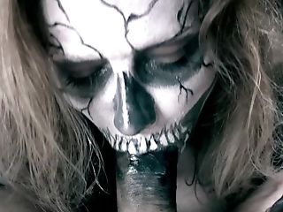 Girl halloween mask masturbating