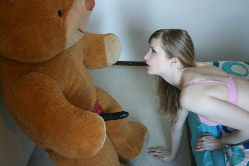 best of Girl bear nude making a out with teddy