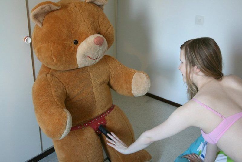best of Girl bear nude making a out with teddy